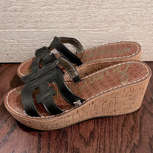 Sam Edelman Black Wedges - Picture 1 of 6